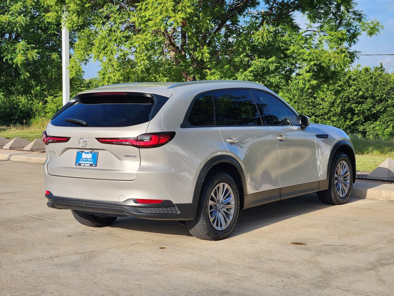 Used 2024 MAZDA CX-90 3.3 Turbo w/ Preferred Package AWD/4WD image 5