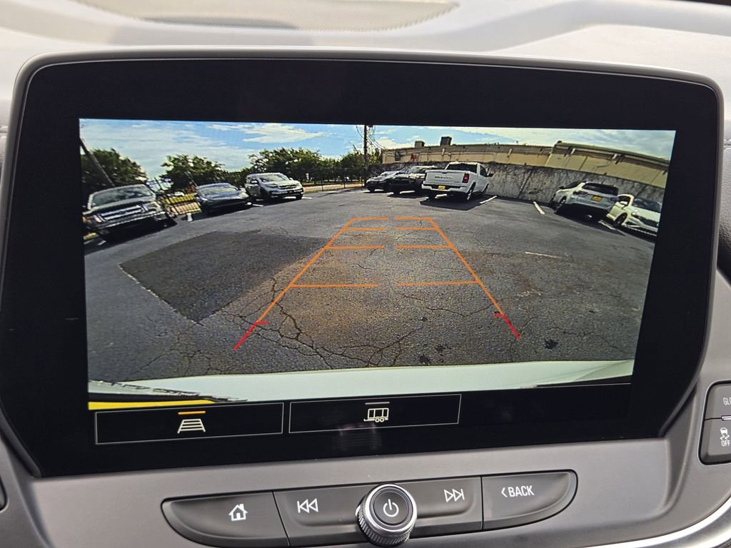 Used 2025 Chevrolet Blazer LT AWD/4WD image 24