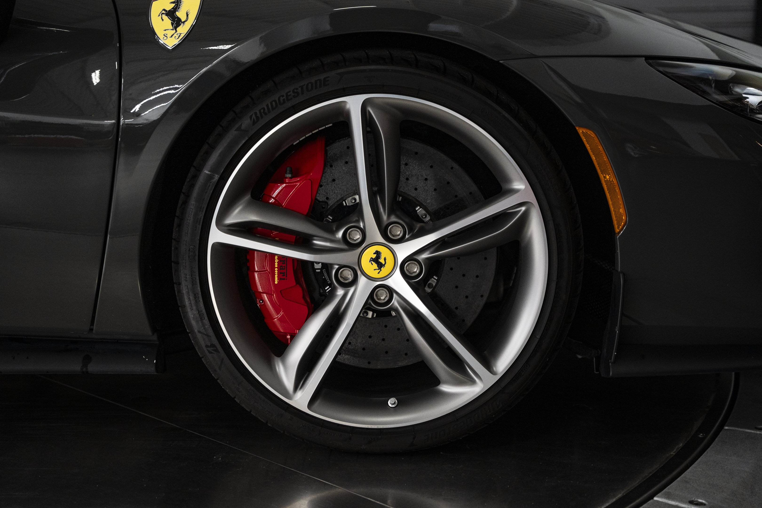 Used 2025 Ferrari 296 GTB RWD image 9