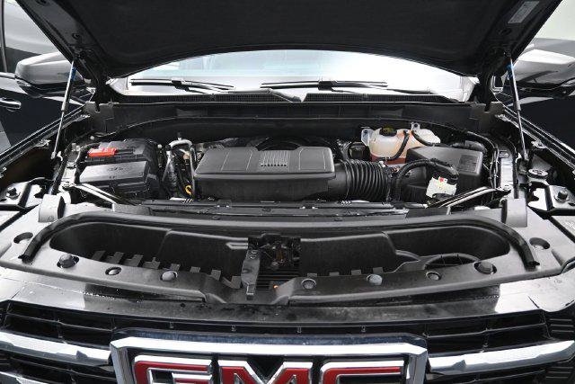 Used 2025 GMC Yukon Elevation w/ LPO, Floor Liner Package RWD image 41