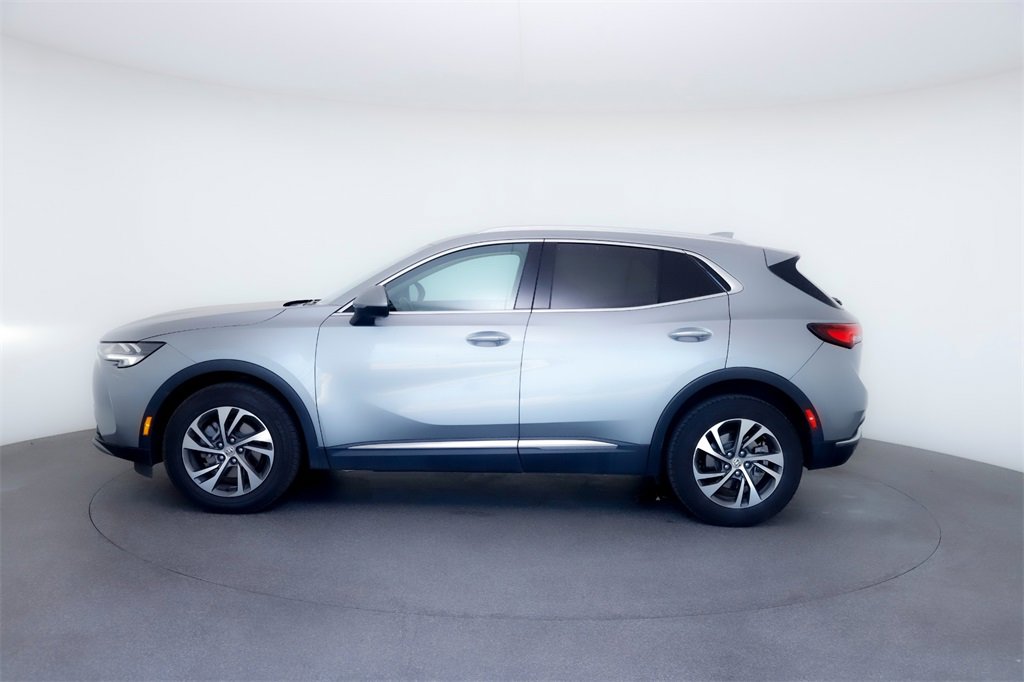 Used 2023 Buick Envision Essence image 2