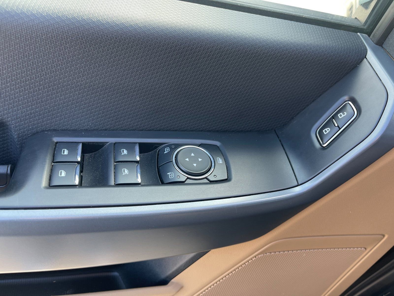 Used 2023 Ford F150 XLT image 12