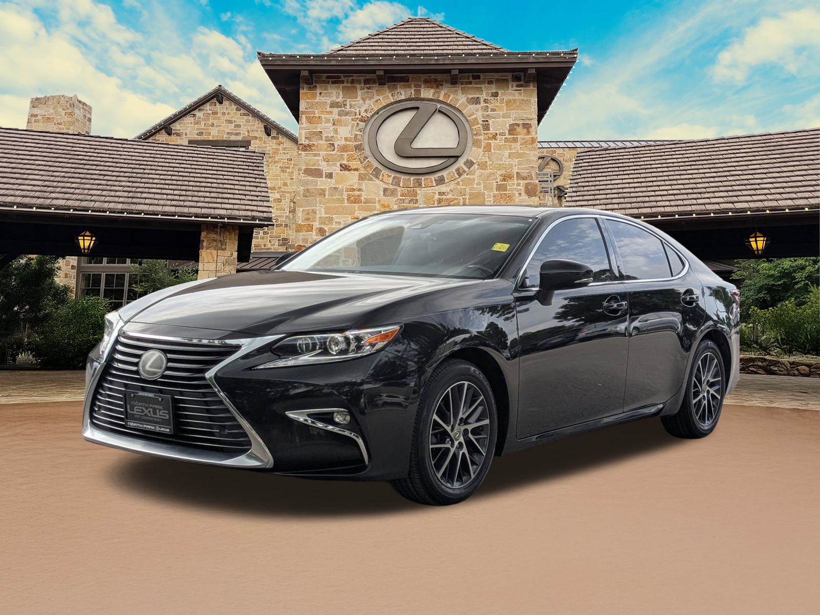 Used 2016 Lexus ES 350 w/ Luxury Package w/Wood Trim FWD image 4