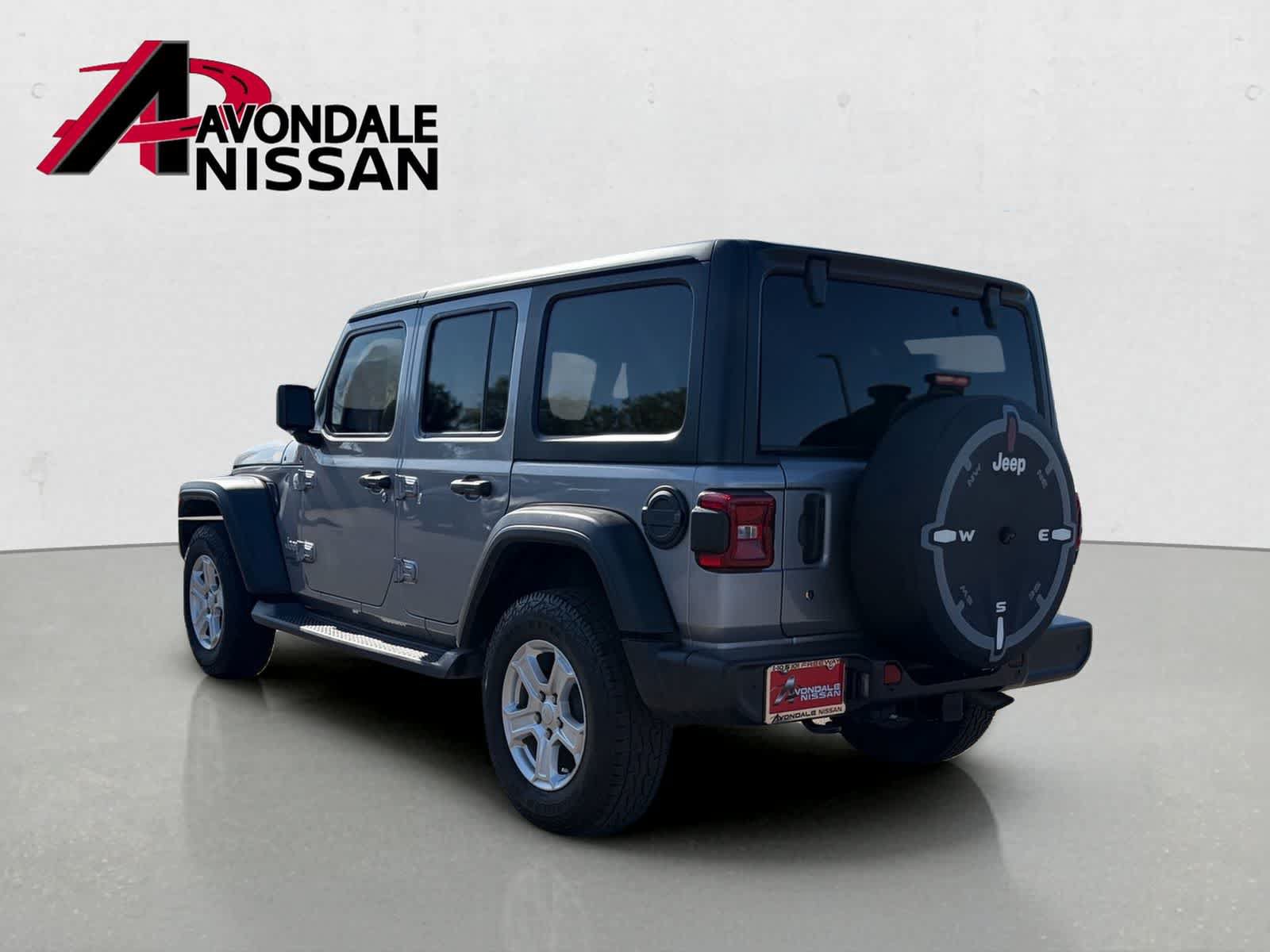 Used 2018 Jeep Wrangler Unlimited Sport S AWD/4WD image 3