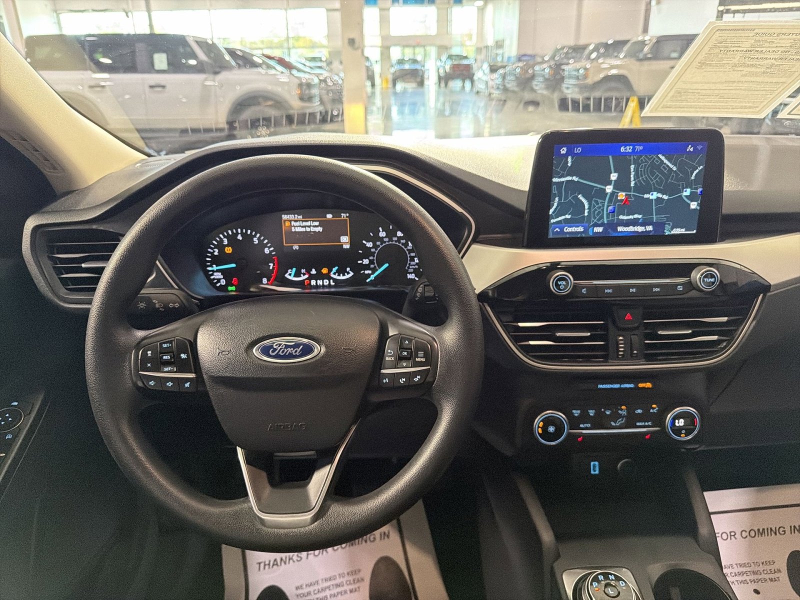 Used 2020 Ford Escape SE image 32
