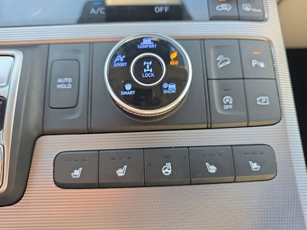Used 2024 Hyundai Palisade Calligraphy image 32