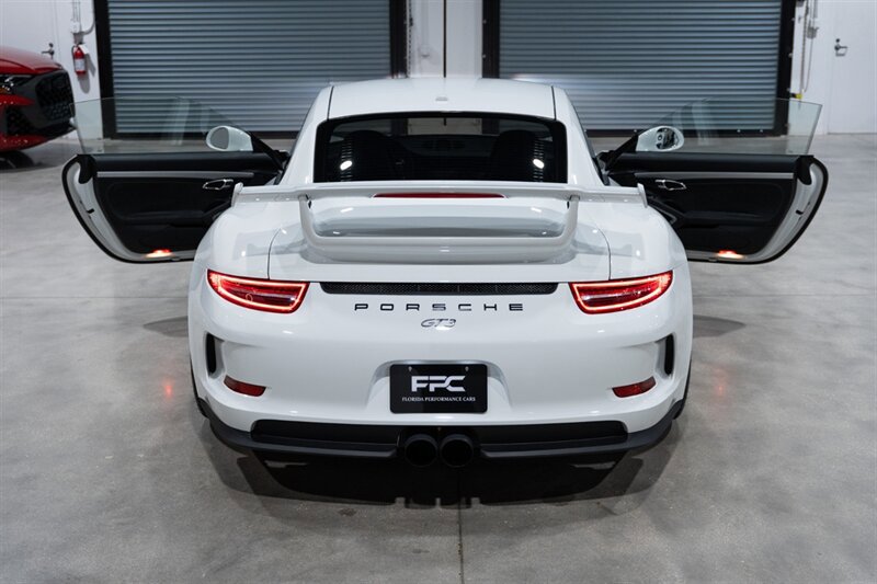 Used 2015 Porsche 911 GT3 RWD image 34