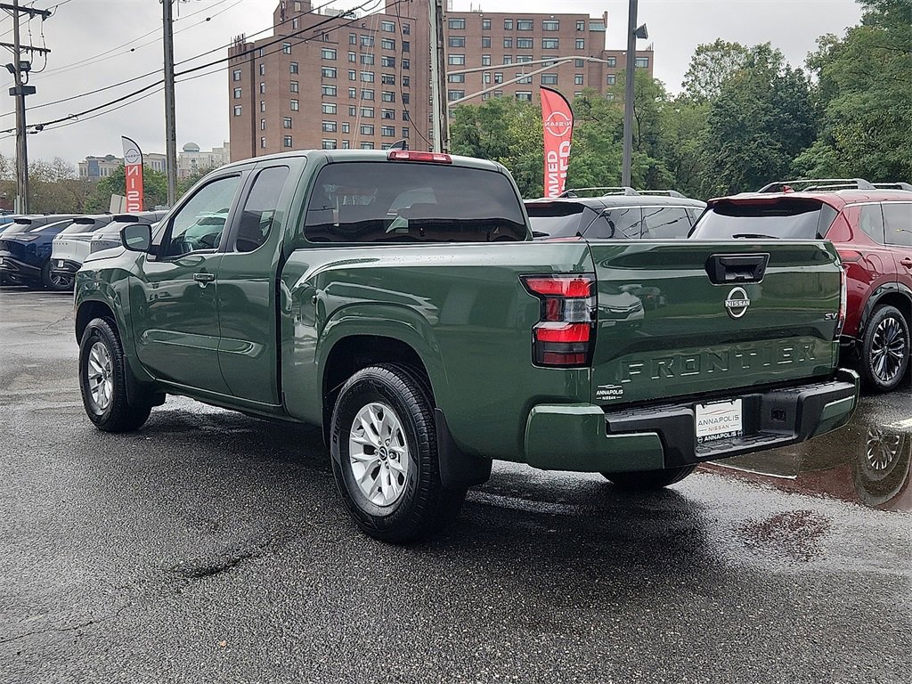 Certified 2024 Nissan Frontier SV image 5