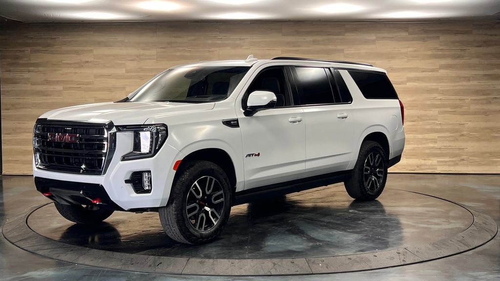 Used 2024 GMC Yukon XL AT4 w/ AT4 Premium Plus Package AWD/4WD image 8