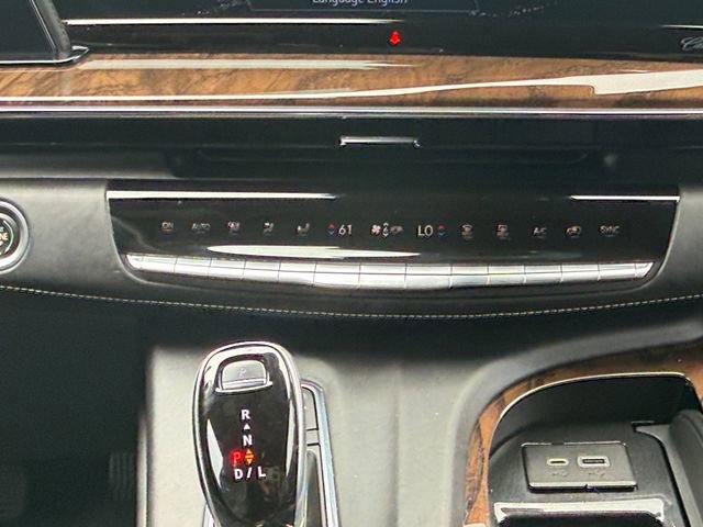 Used 2021 Cadillac Escalade Sport Platinum RWD image 4