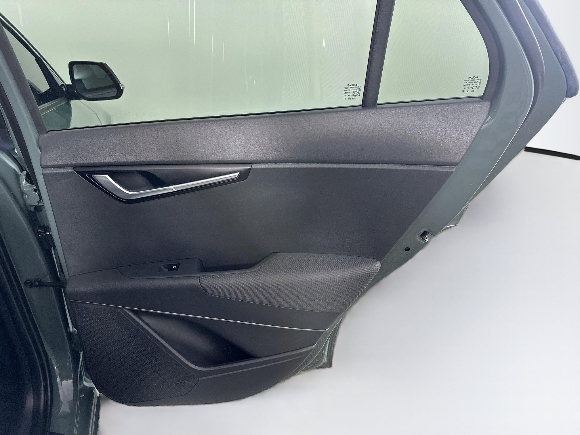 Used 2024 Kia Niro Wind FWD image 30