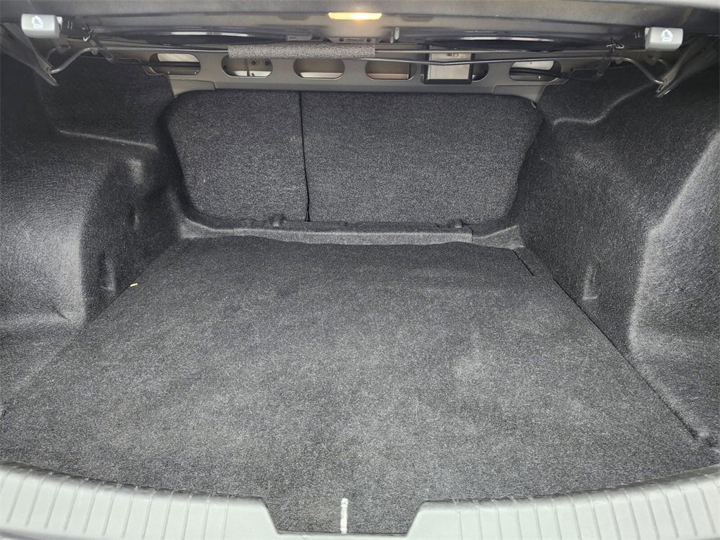 Used 2022 Chevrolet Malibu LT image 29