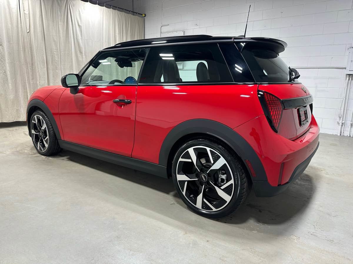 Used 2025 MINI Cooper S image 5