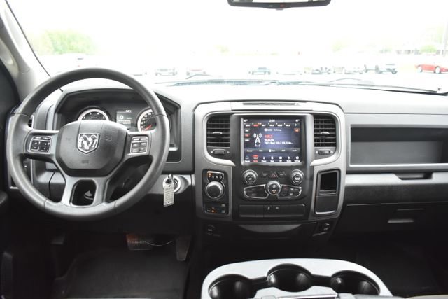 Used 2019 RAM 1500 Express w/ Wheel & Sound Group AWD/4WD image 34