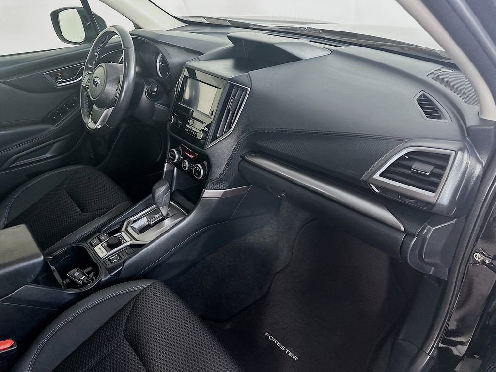 Used 2023 Subaru Forester Premium AWD/4WD image 30