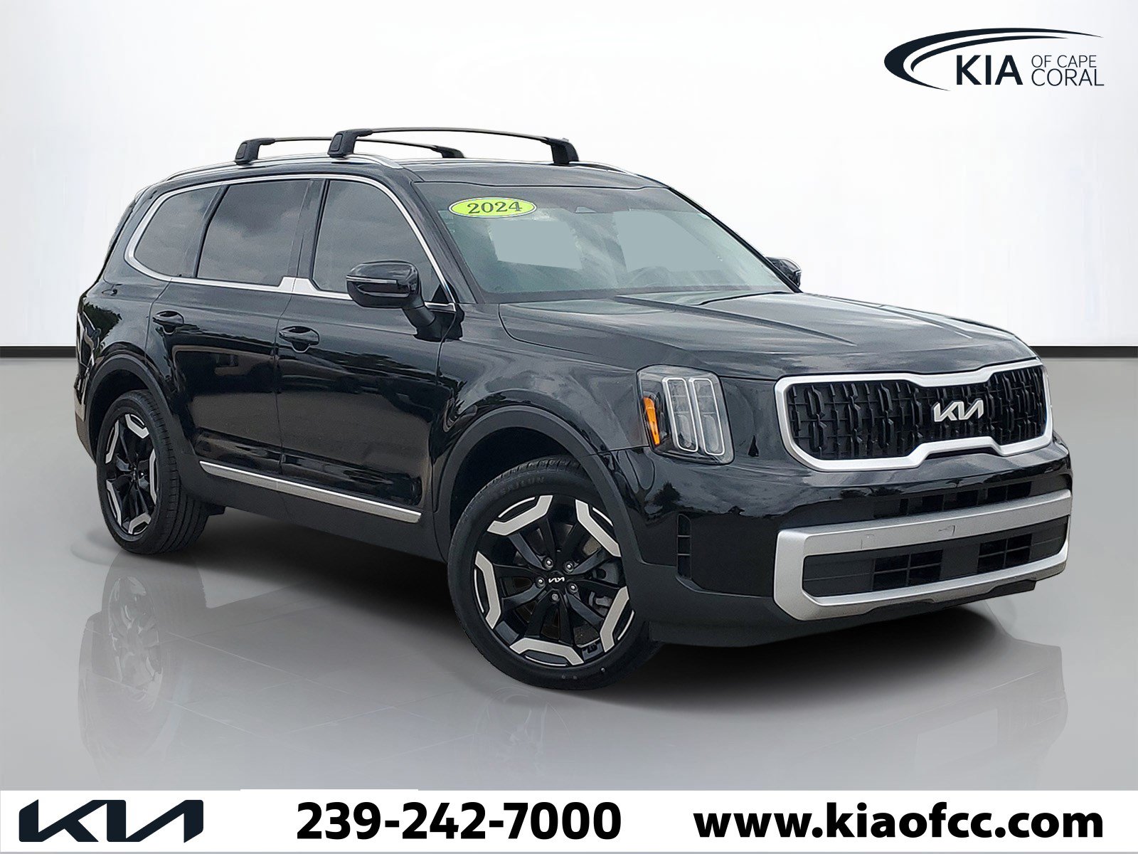 Certified 2024 Kia Telluride EX w/ EX Captain's Chair Package FWD image 1