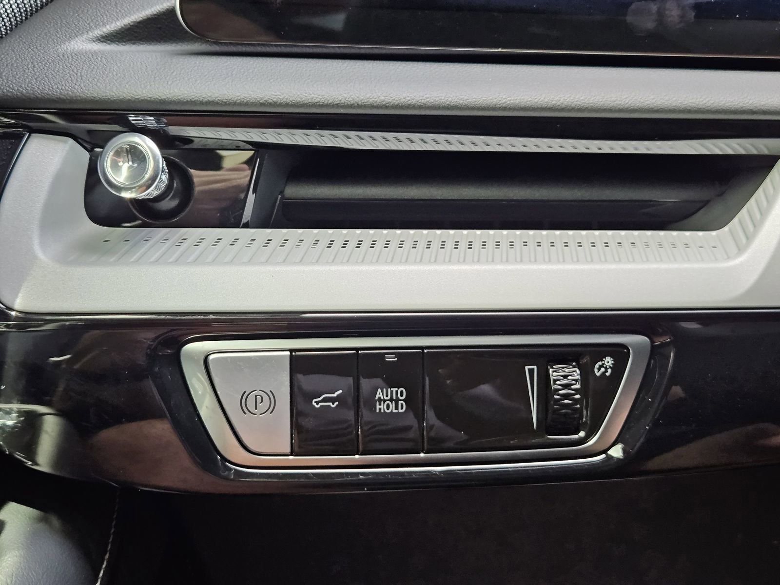 New 2026 Cadillac Optiq Sport 1 image 21