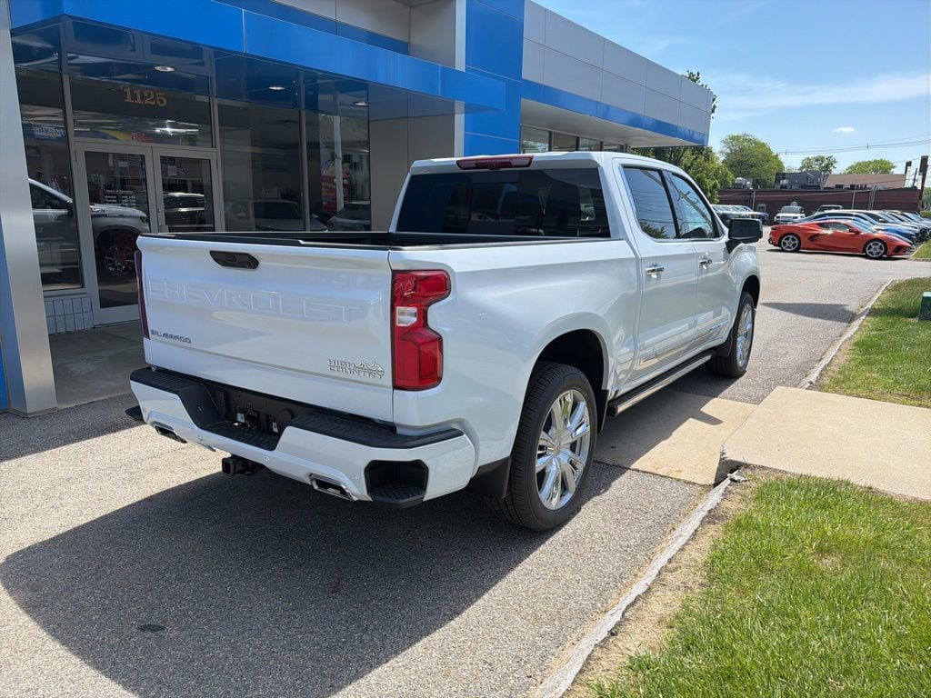 New 2026 Chevrolet Silverado 1500 High Country w/ Technology Package AWD/4WD image 5