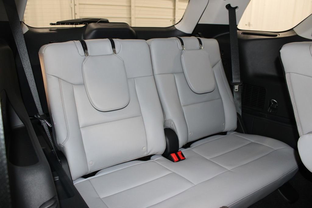 New 2026 Ford Explorer Active image 30