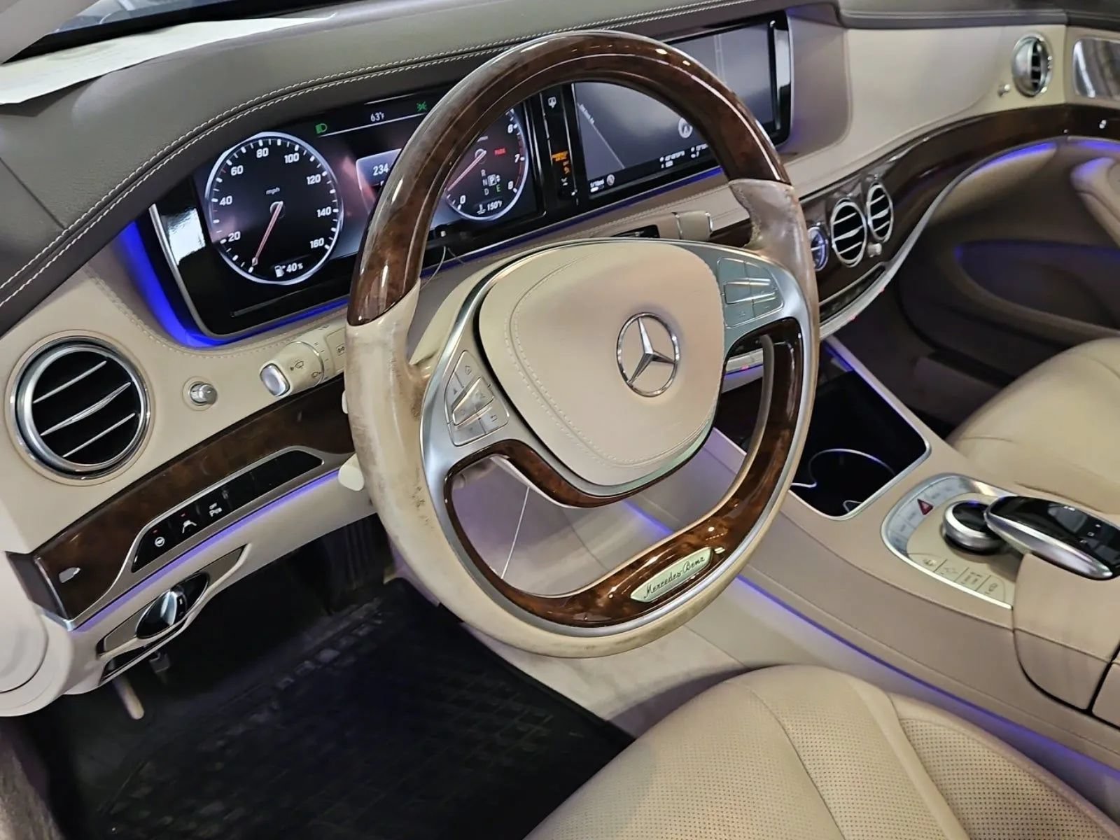 Used 2015 Mercedes-Benz S 550 4MATIC Sedan image 2
