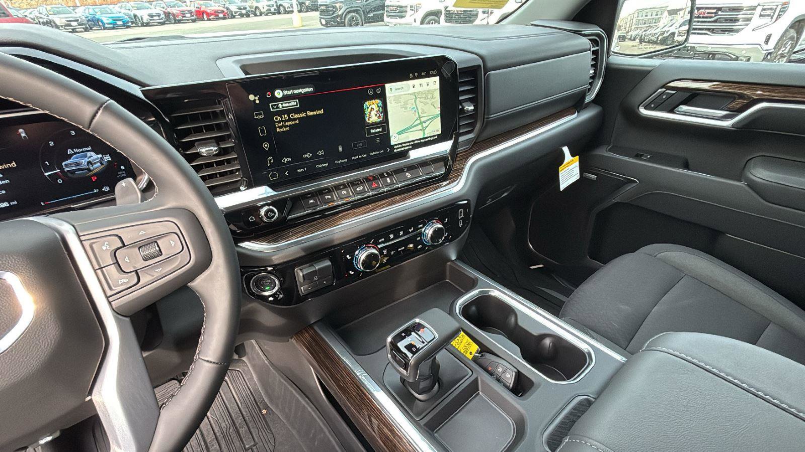 New 2026 GMC Sierra 1500 Elevation image 22