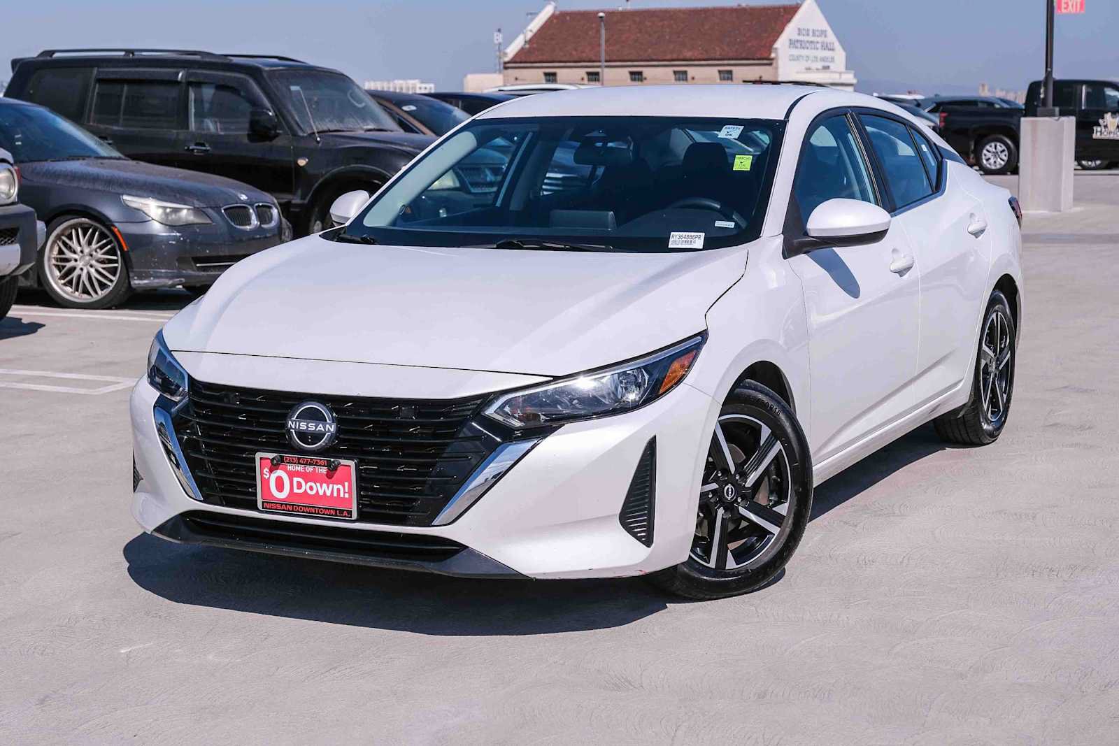 Used 2024 Nissan Sentra SV FWD image 1