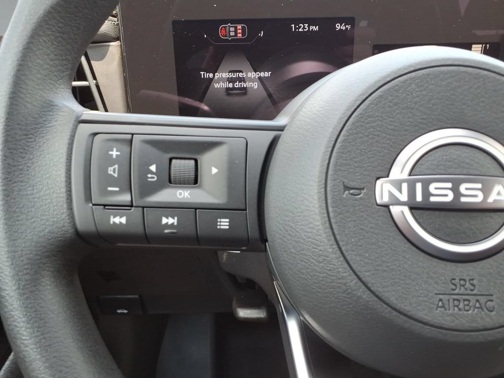 New 2026 Nissan Kicks SV w/ Cold Weather Package FWD image 17