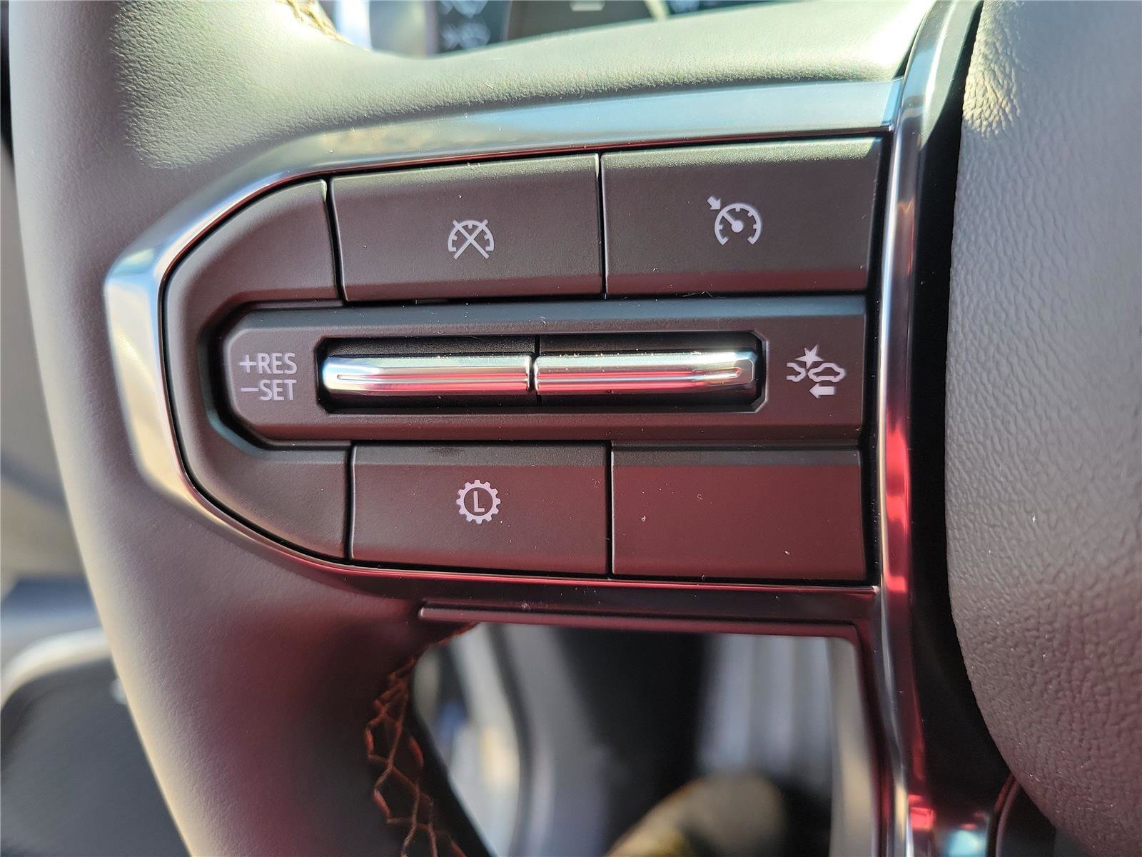 New 2026 GMC Acadia AT4 image 24