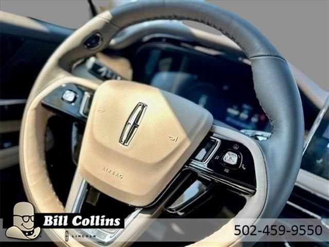New 2024 Lincoln Corsair Grand Touring w/ Rear Removable Package Tray AWD/4WD image 15