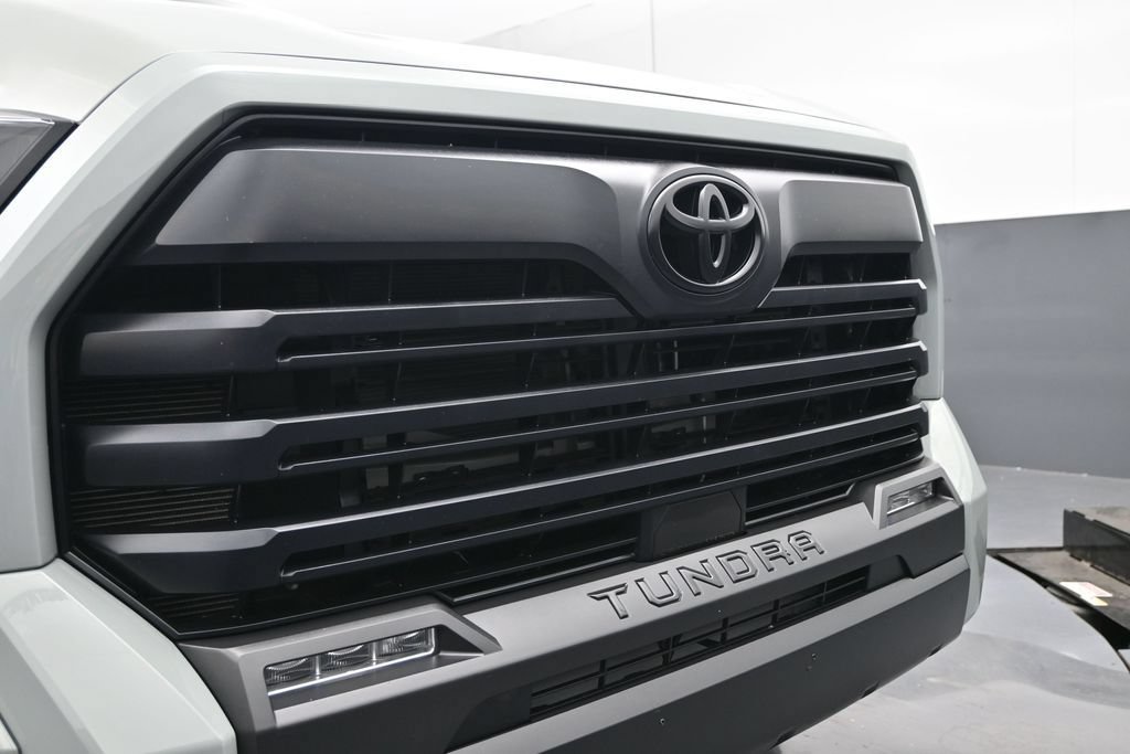 Used 2024 Toyota Tundra SR5 AWD/4WD image 8