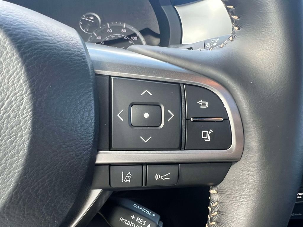 Used 2023 Lexus GX 460 Luxury w/ Sport Design Package image 24