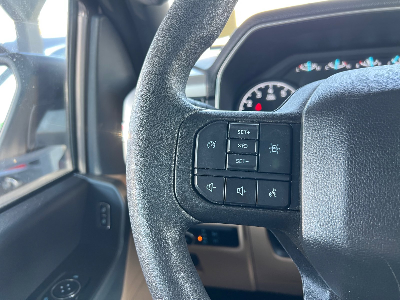 Used 2023 Ford F150 XLT image 21