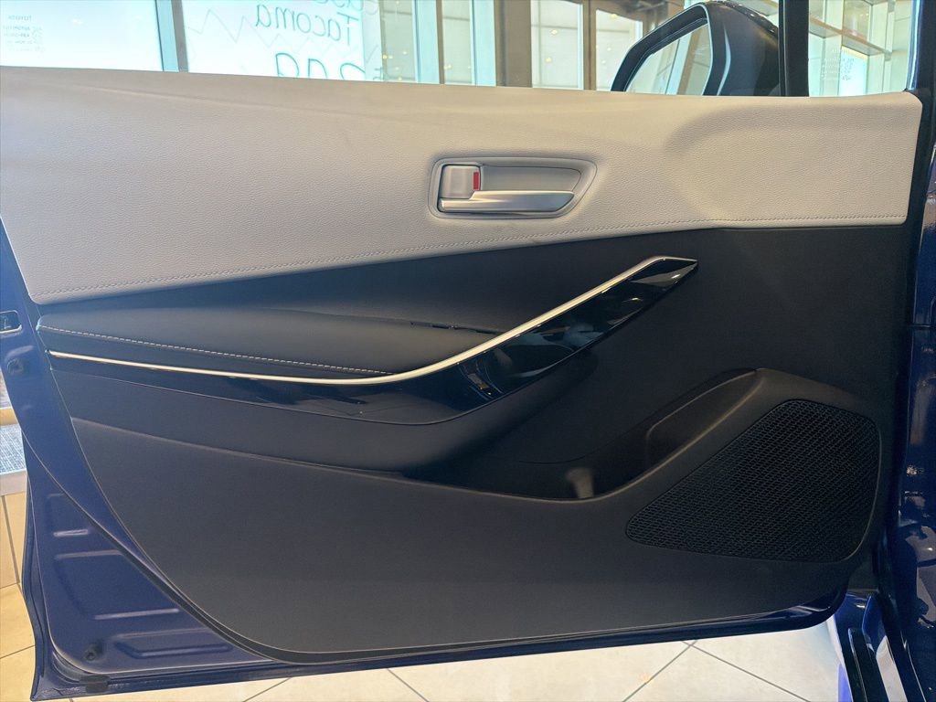 Used 2026 Toyota Corolla XSE image 9