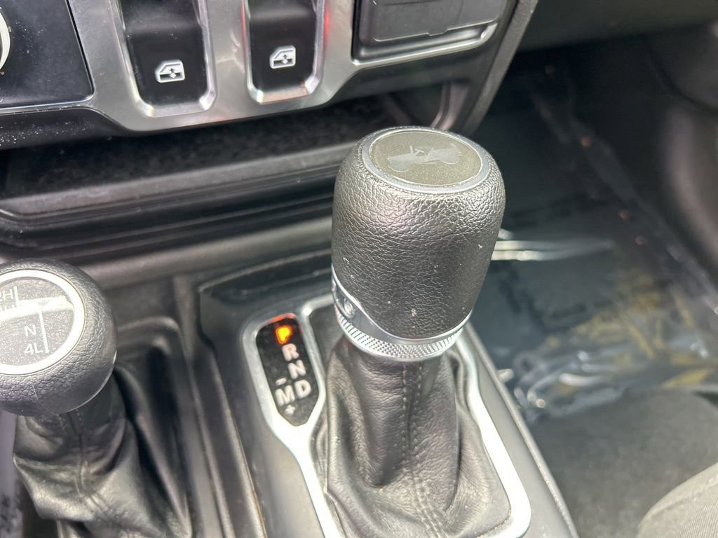 Used 2023 Jeep Wrangler Sport S image 14