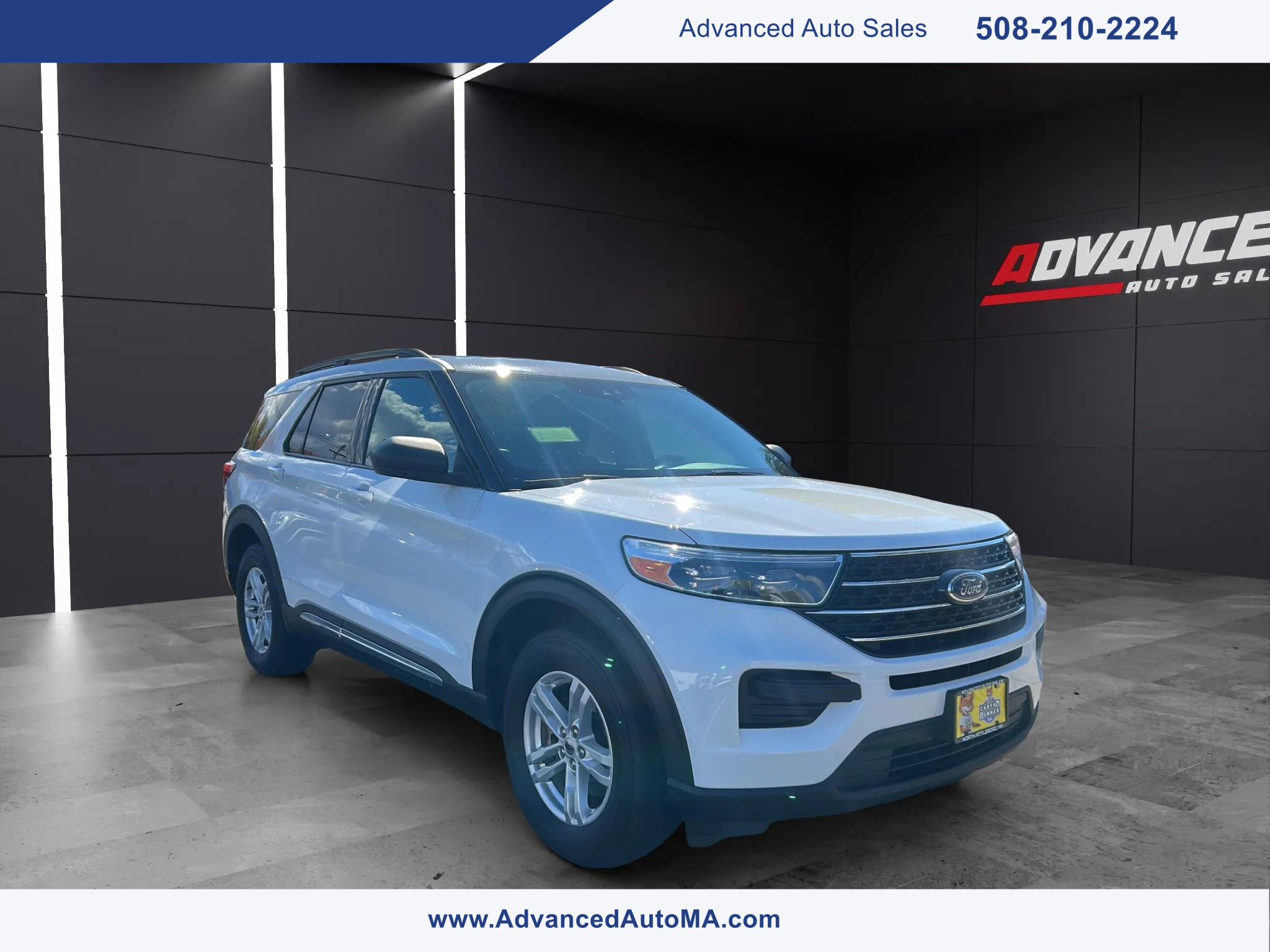 Used 2021 Ford Explorer XLT image 1