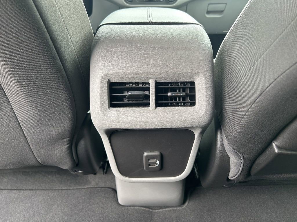 Used 2024 GMC Terrain SLT w/ Elevation Edition AWD/4WD image 40