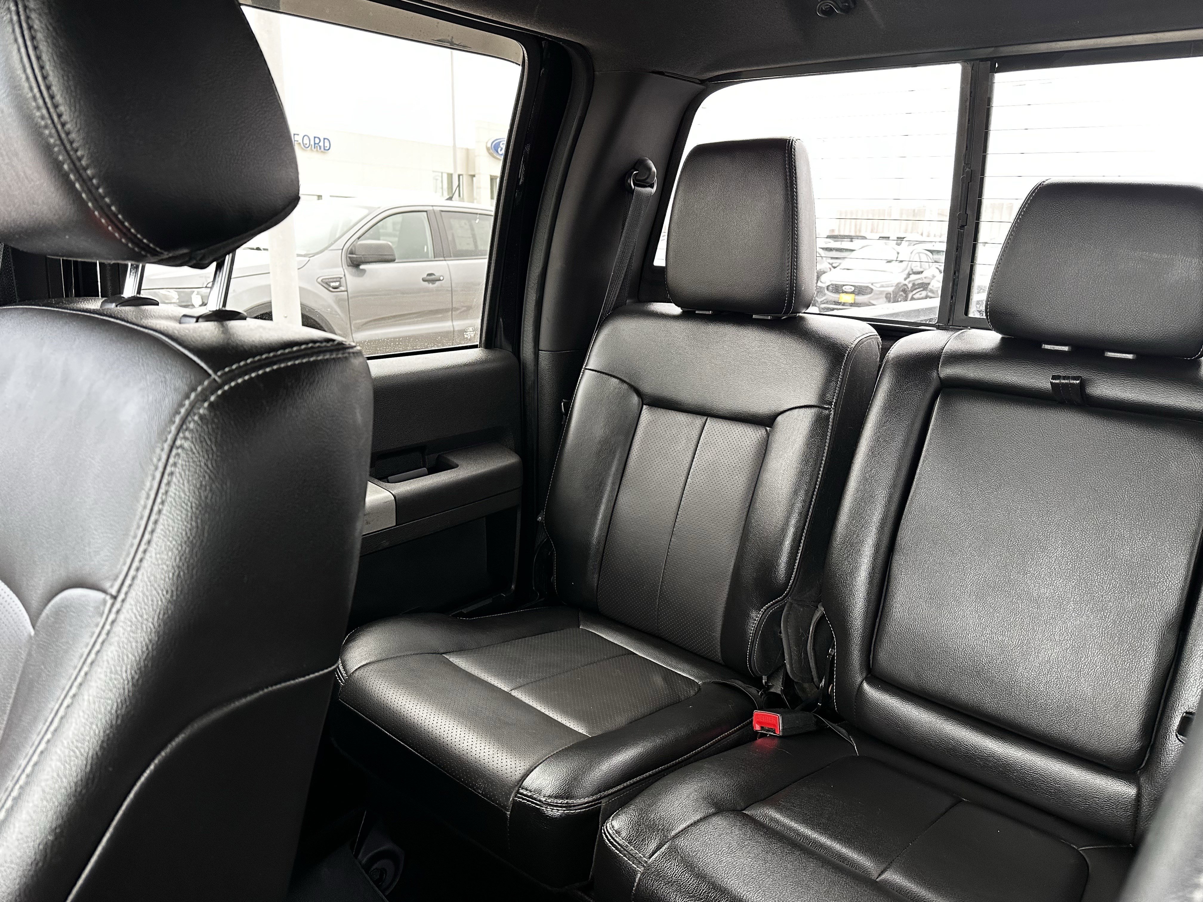 Used 2015 Ford F450 Lariat w/ Chrome Package image 12