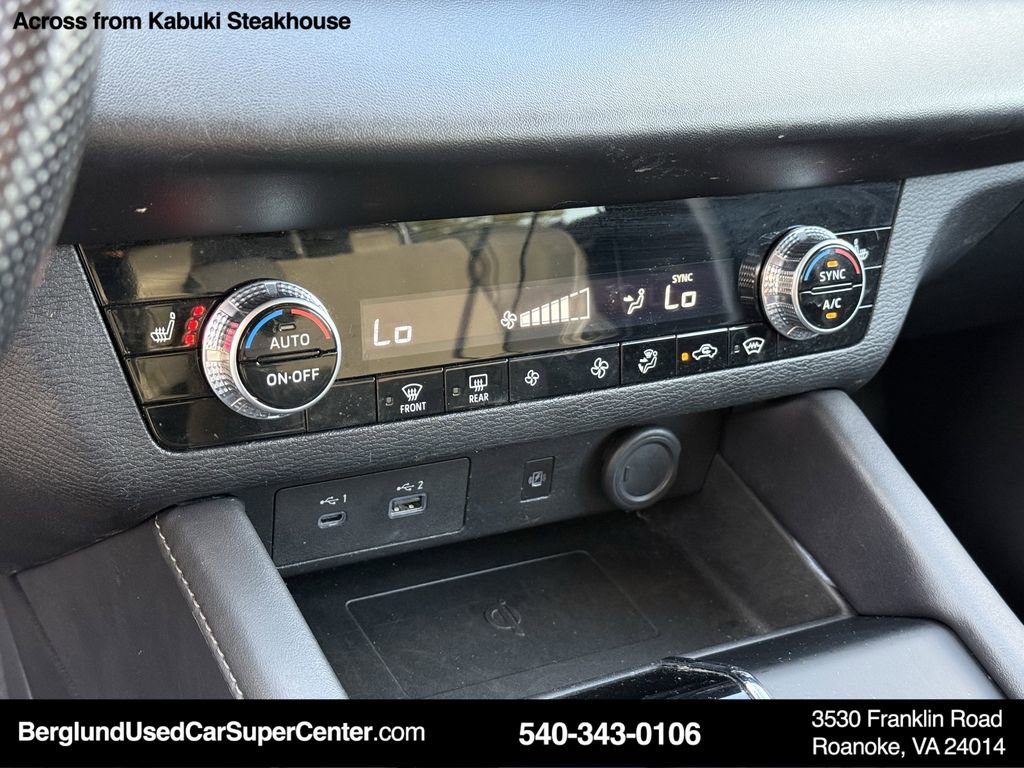 Used 2024 Mitsubishi Outlander SE image 26