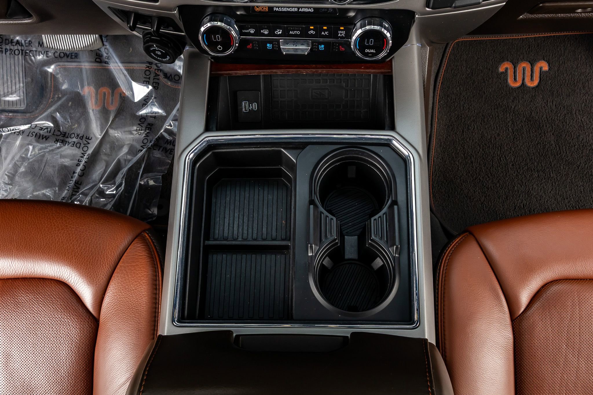 Used 2022 Ford F250 King Ranch w/ King Ranch Ultimate Package AWD/4WD image 28