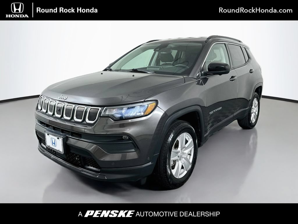 Used 2022 Jeep Compass Latitude w/ Convenience Group AWD/4WD image 1
