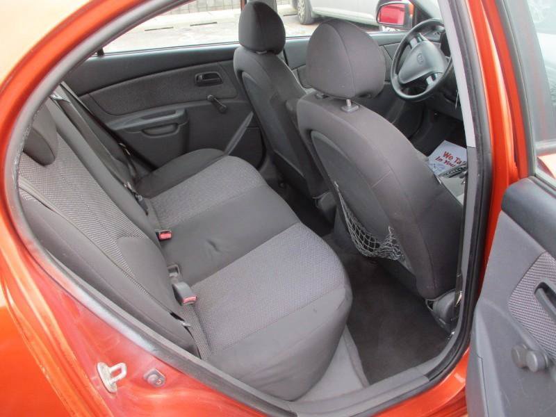 Used 2009 Kia Rio LX FWD image 7