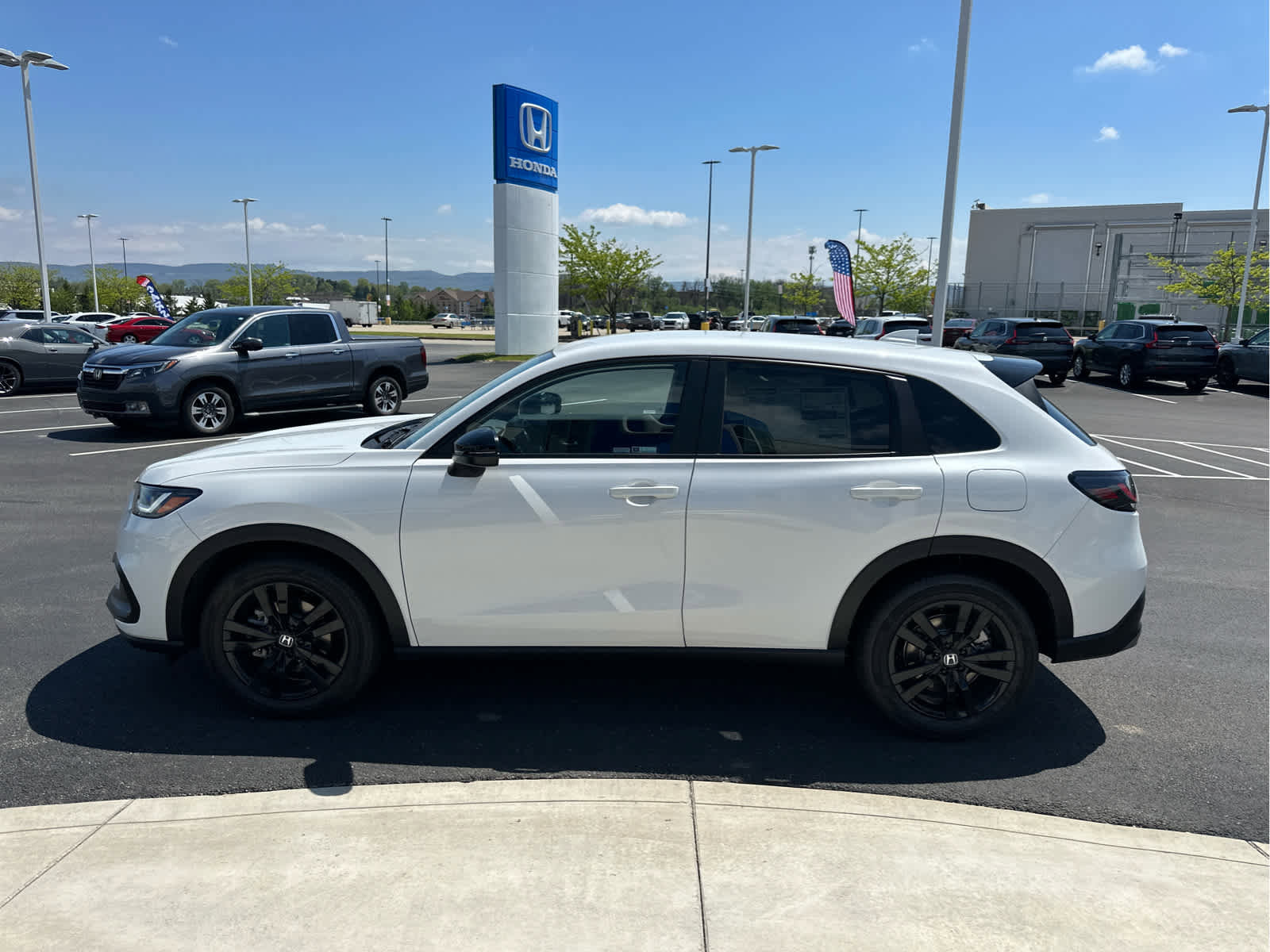 New 2026 Honda HR-V Sport image 5