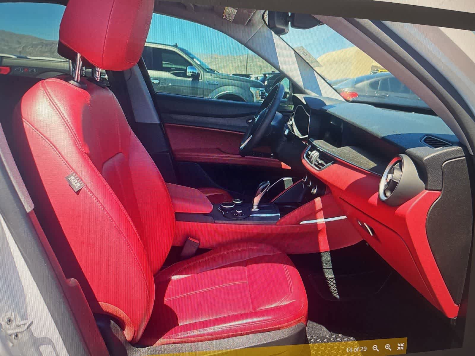 Used 2019 Alfa Romeo Stelvio Ti AWD/4WD image 10