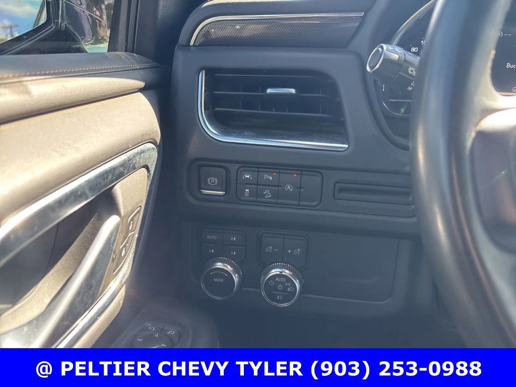 Used 2023 GMC Yukon AT4 w/ LPO, Floor Liner Package AWD/4WD image 13