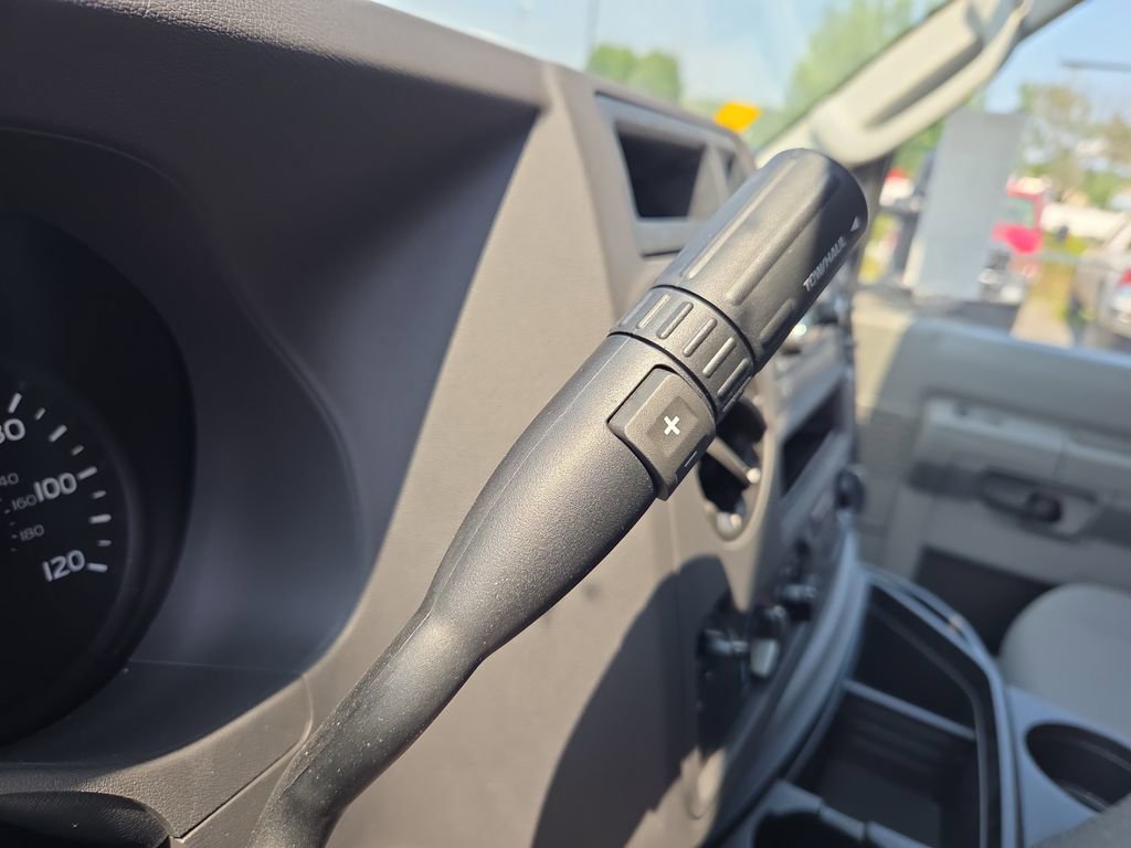 New 2024 Ford E-450 and Econoline 450 Super Duty w/ Power Windows & Locks Group image 49