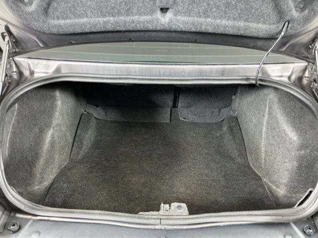 Used 2014 Dodge Challenger R/T w/ Sound Group II RWD image 23