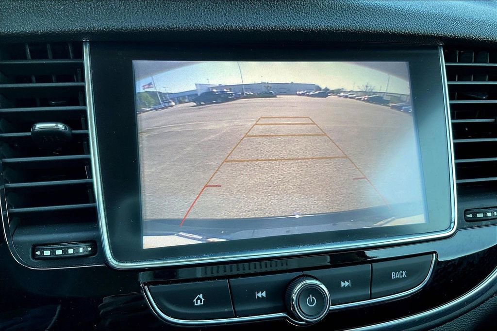 Used 2020 Buick Encore Preferred w/ Safety Package AWD/4WD image 21