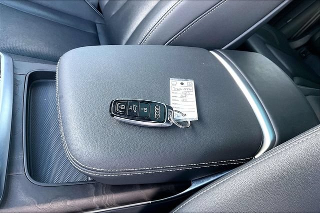 Used 2023 Audi Q8 Premium Plus AWD/4WD image 10