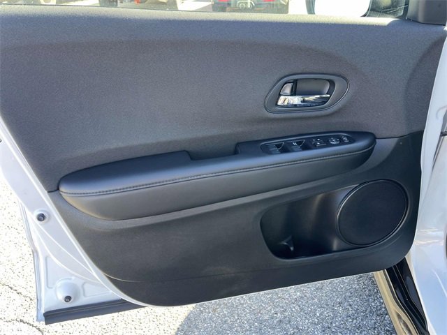 Used 2020 Honda HR-V Sport image 17