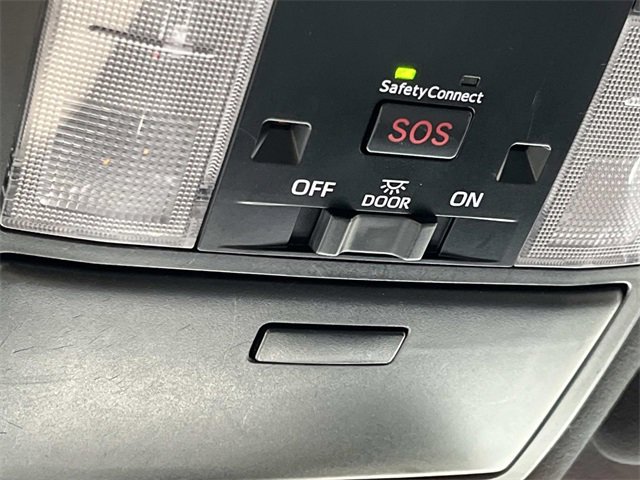 Used 2021 Lexus GX 460 Premium w/ Premium Package image 43